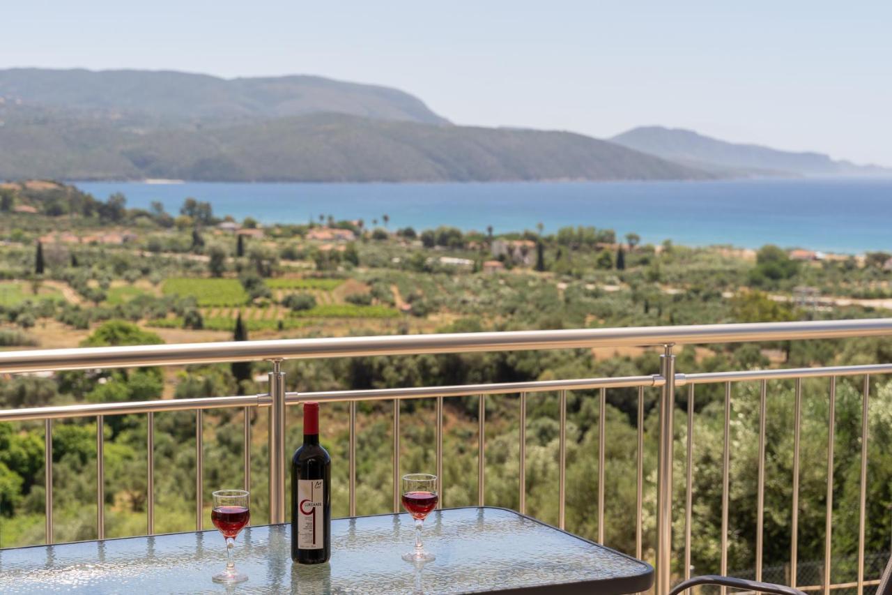 Donatos Appartement Finikounta Buitenkant foto