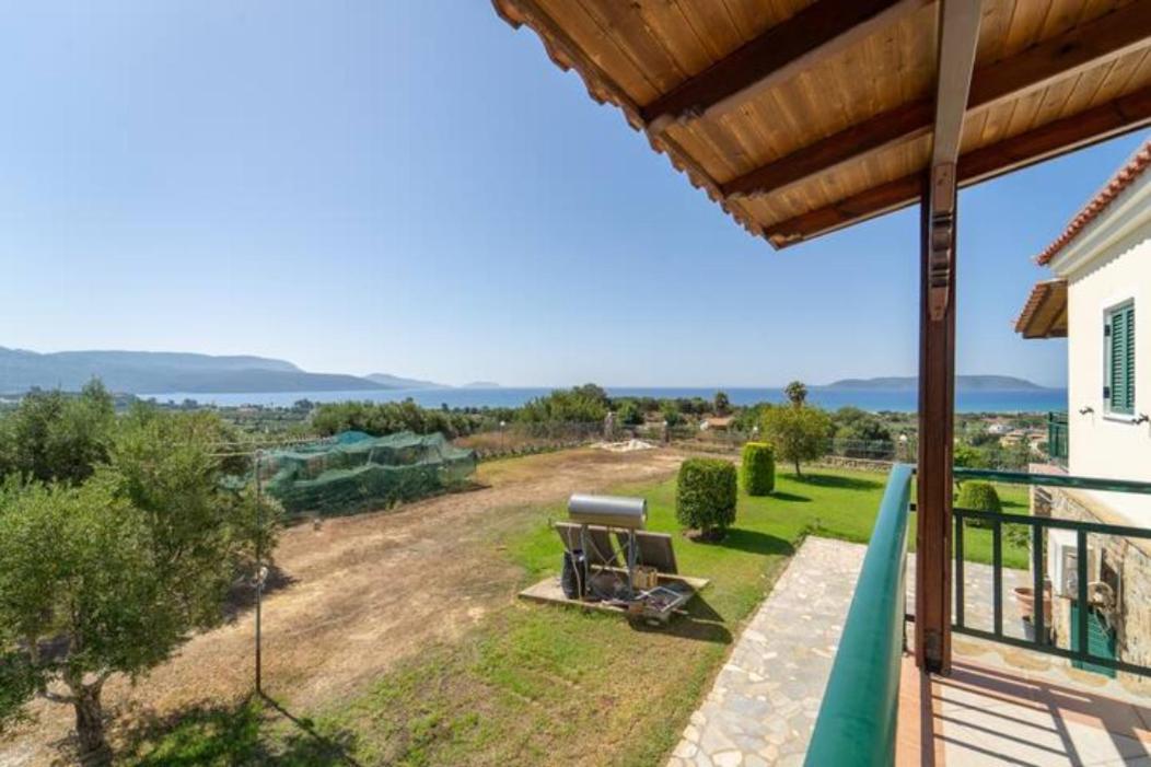 Donatos Appartement Finikounta Buitenkant foto
