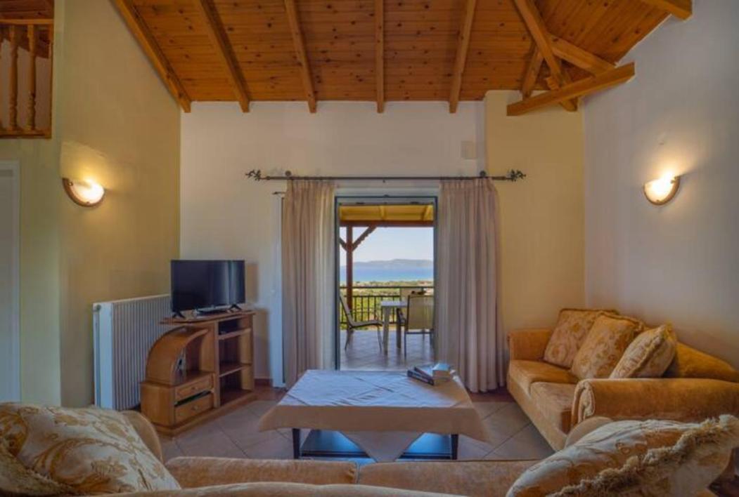 Donatos Appartement Finikounta Buitenkant foto