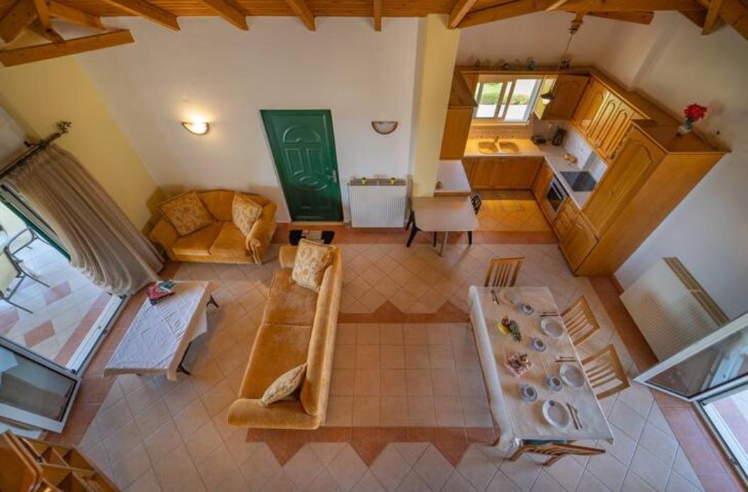 Donatos Appartement Finikounta Buitenkant foto