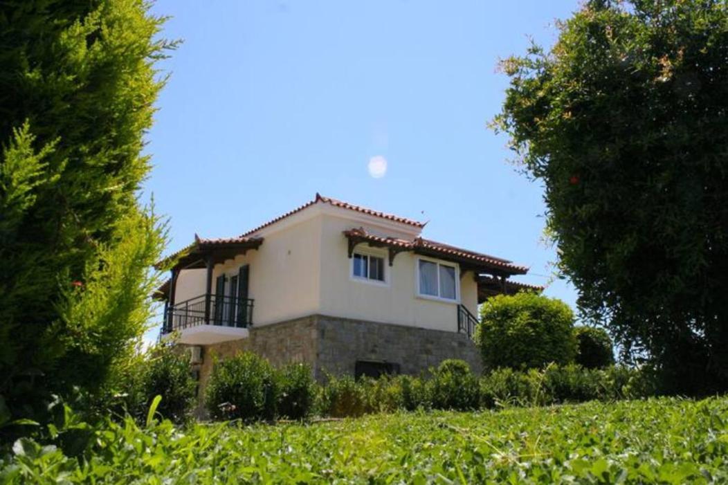 Donatos Appartement Finikounta Buitenkant foto