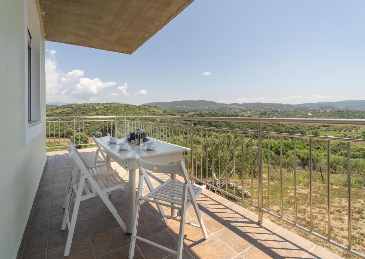Donatos Appartement Finikounta Buitenkant foto