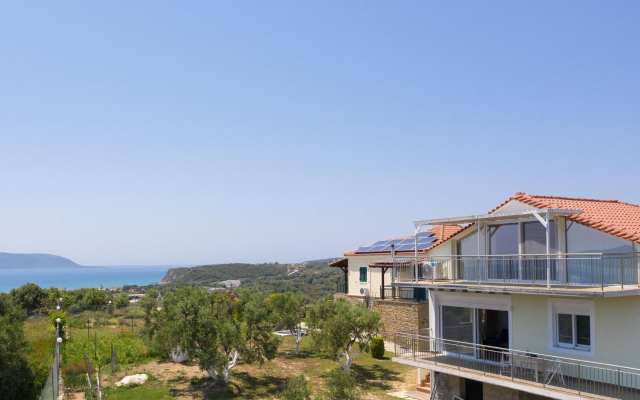 Donatos Appartement Finikounta Buitenkant foto