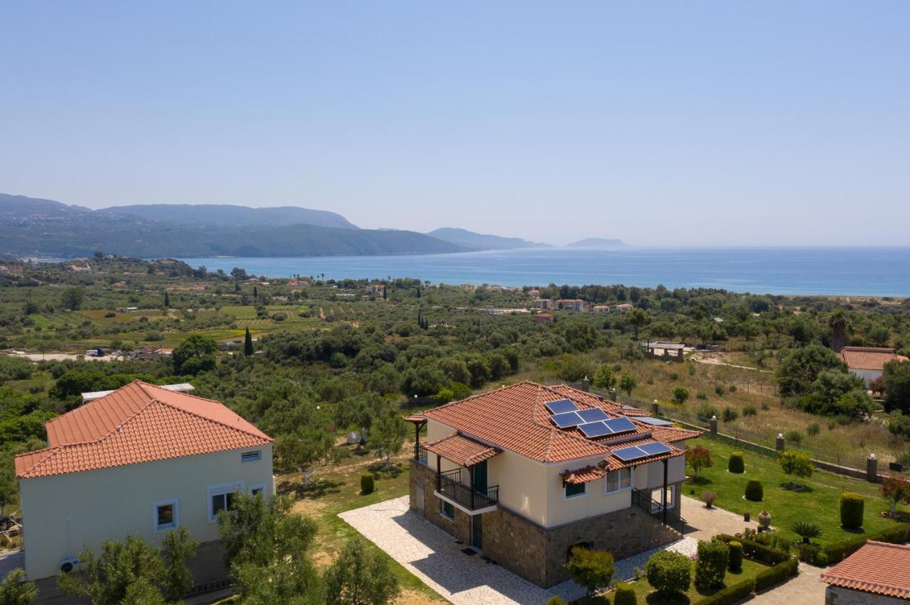 Donatos Appartement Finikounta Buitenkant foto