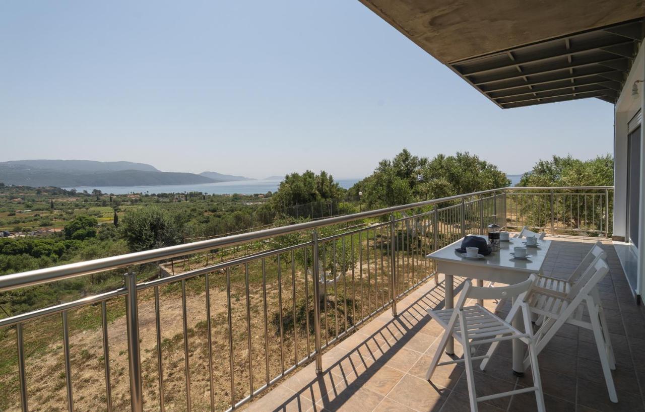 Donatos Appartement Finikounta Buitenkant foto